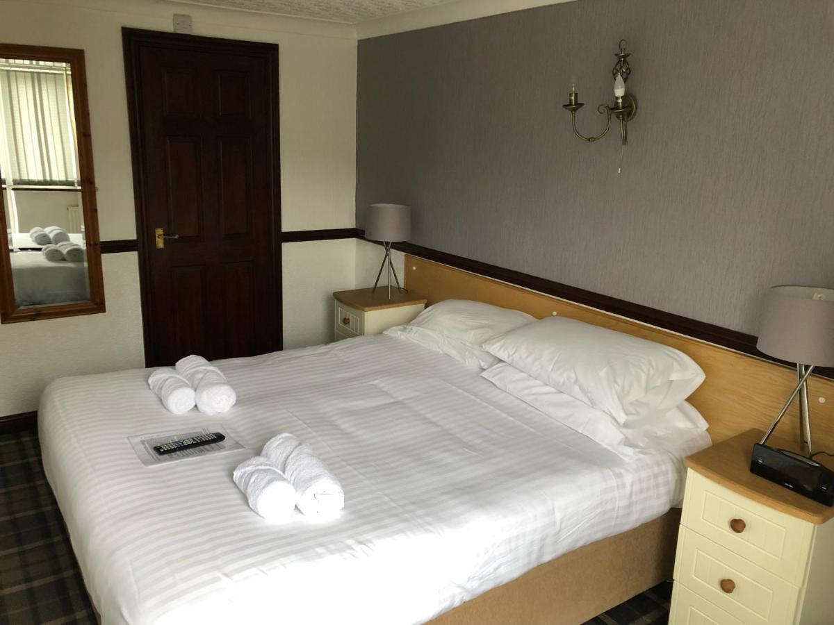 Boathouse Hotel هوليهيد المظهر الخارجي الصورة