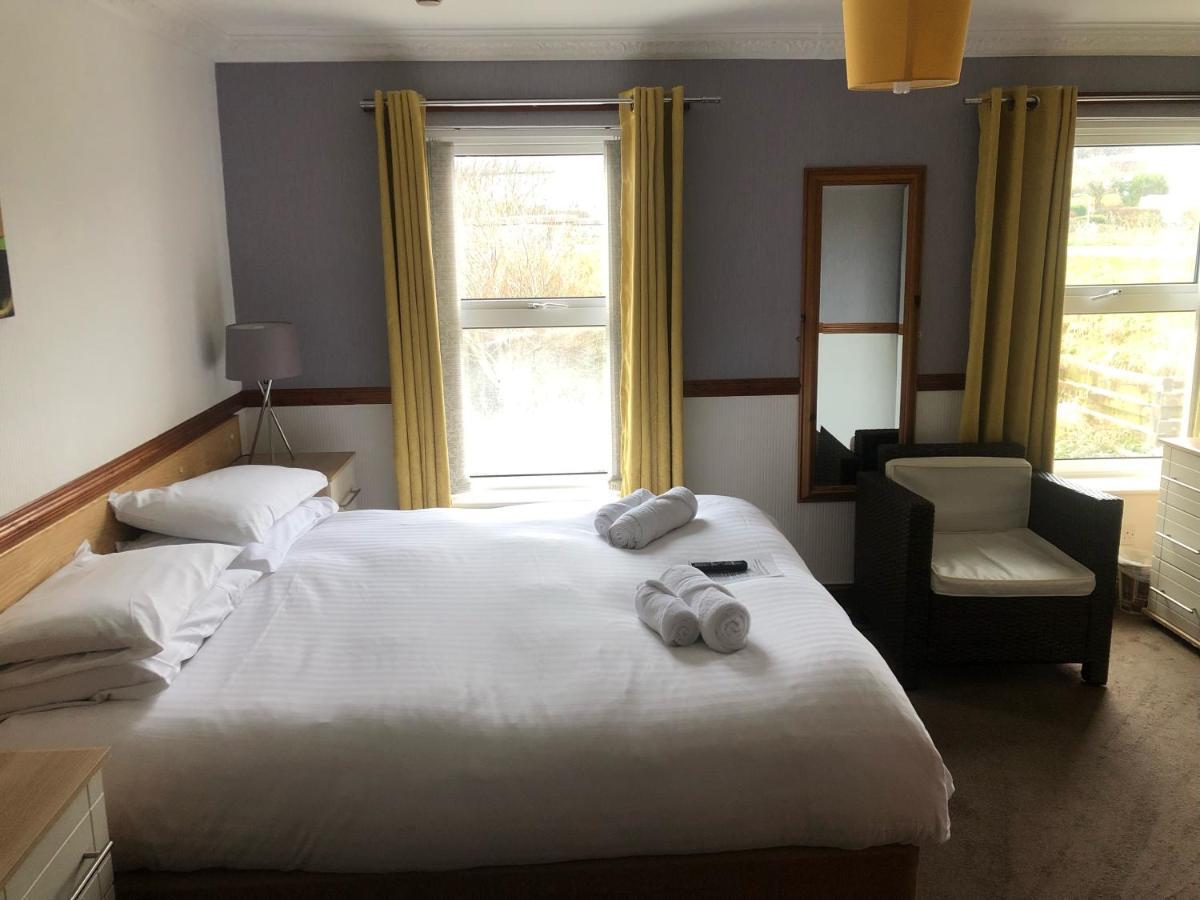 Boathouse Hotel هوليهيد المظهر الخارجي الصورة