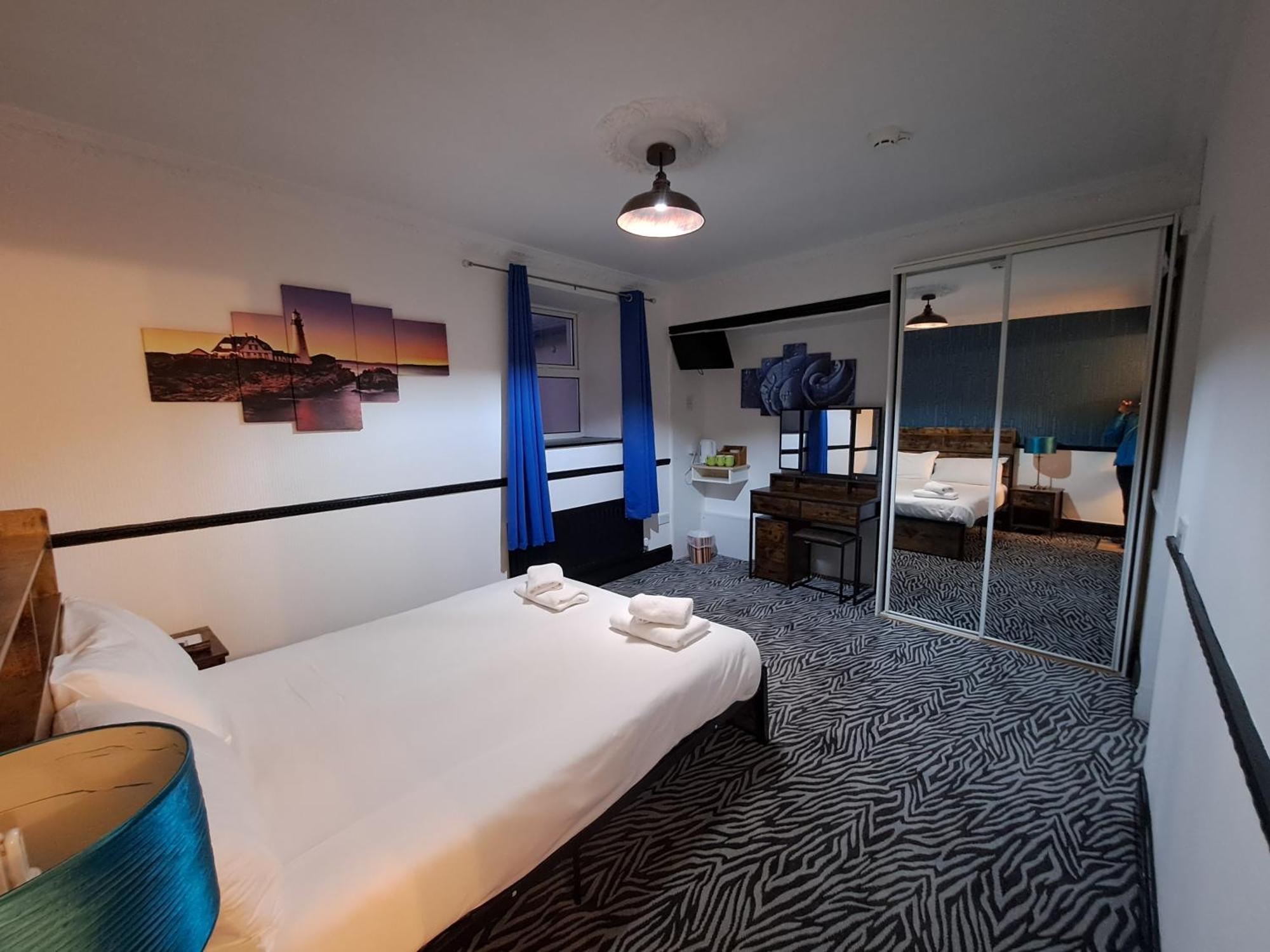 Boathouse Hotel هوليهيد المظهر الخارجي الصورة