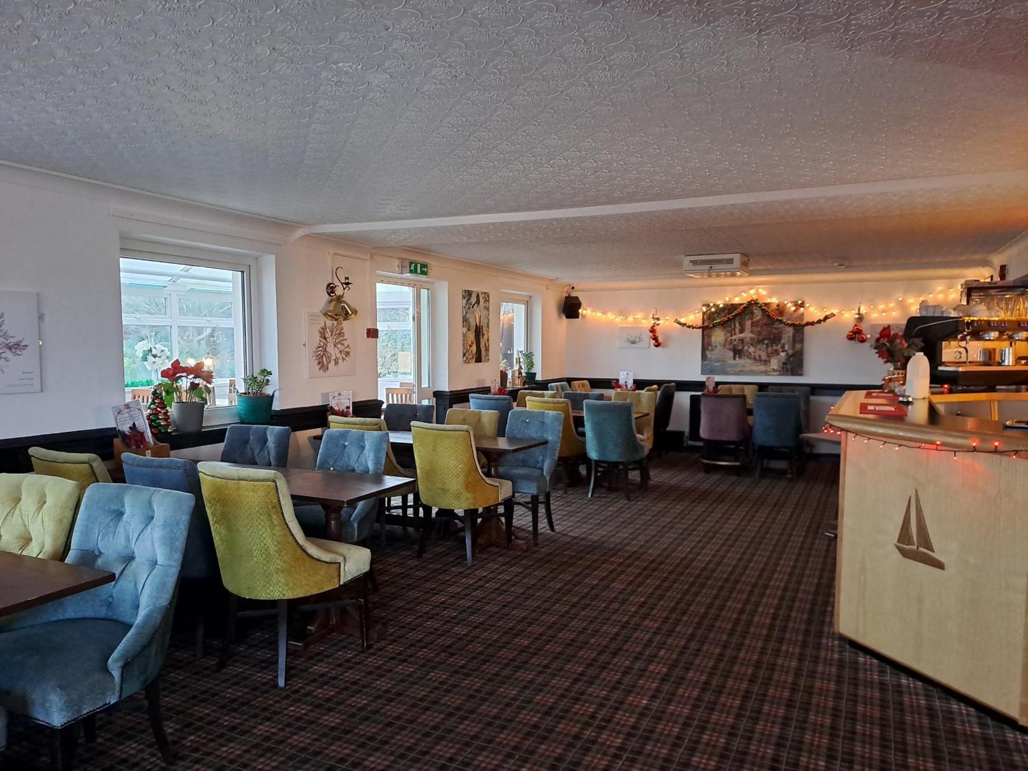 Boathouse Hotel هوليهيد المظهر الخارجي الصورة