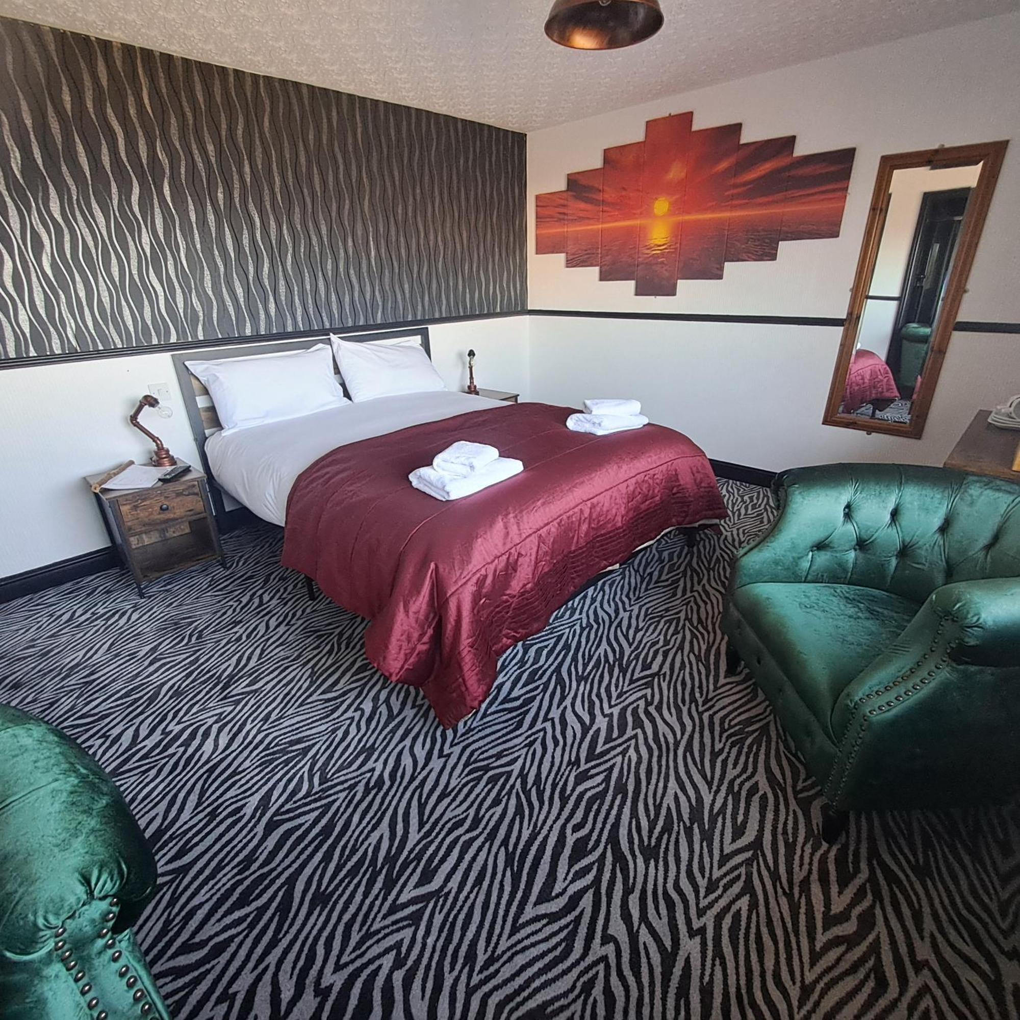 Boathouse Hotel هوليهيد المظهر الخارجي الصورة