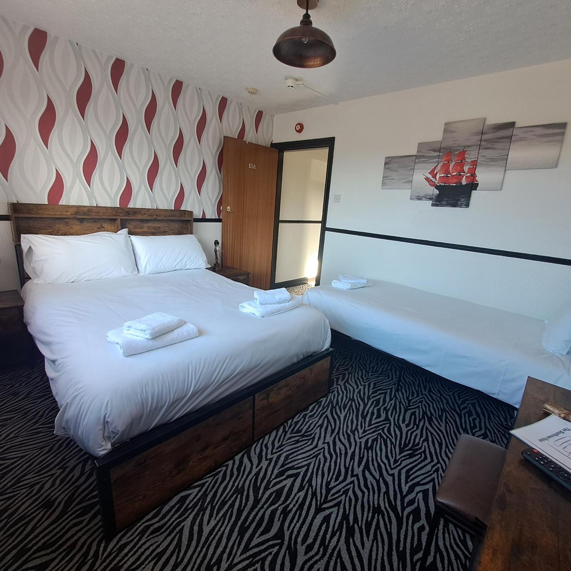Boathouse Hotel هوليهيد المظهر الخارجي الصورة
